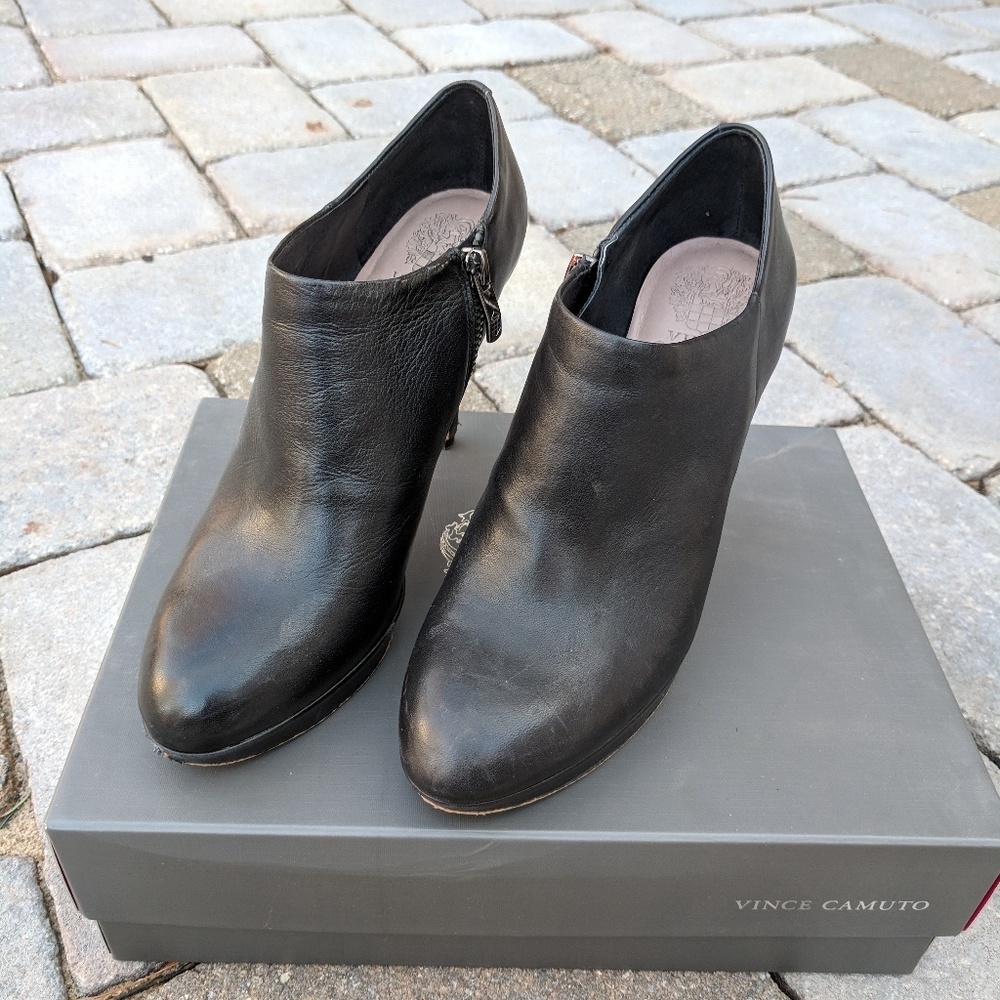 Vince Camuto Elvin Platform Booties